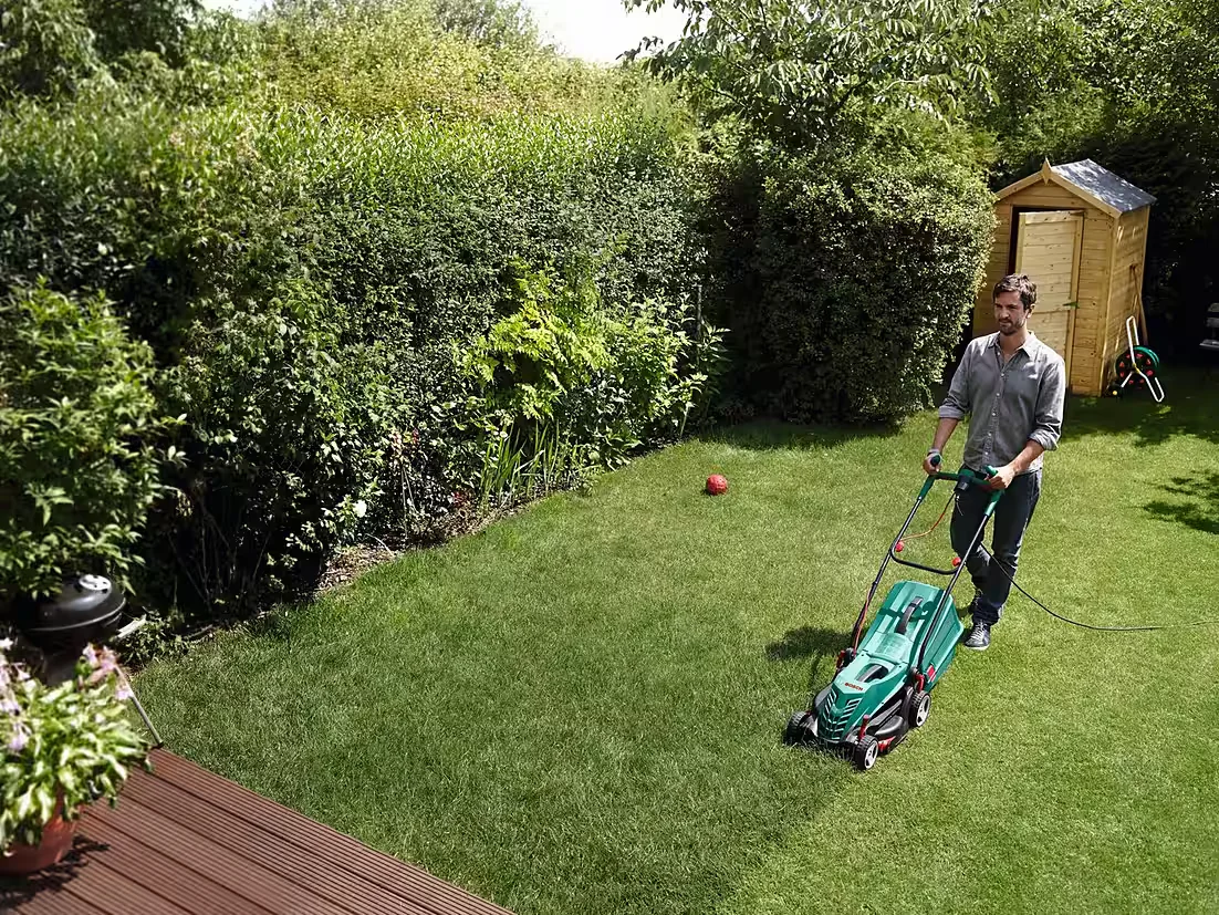 Elektrorasenmäher ARM 37 kompakt für Gartenpflege