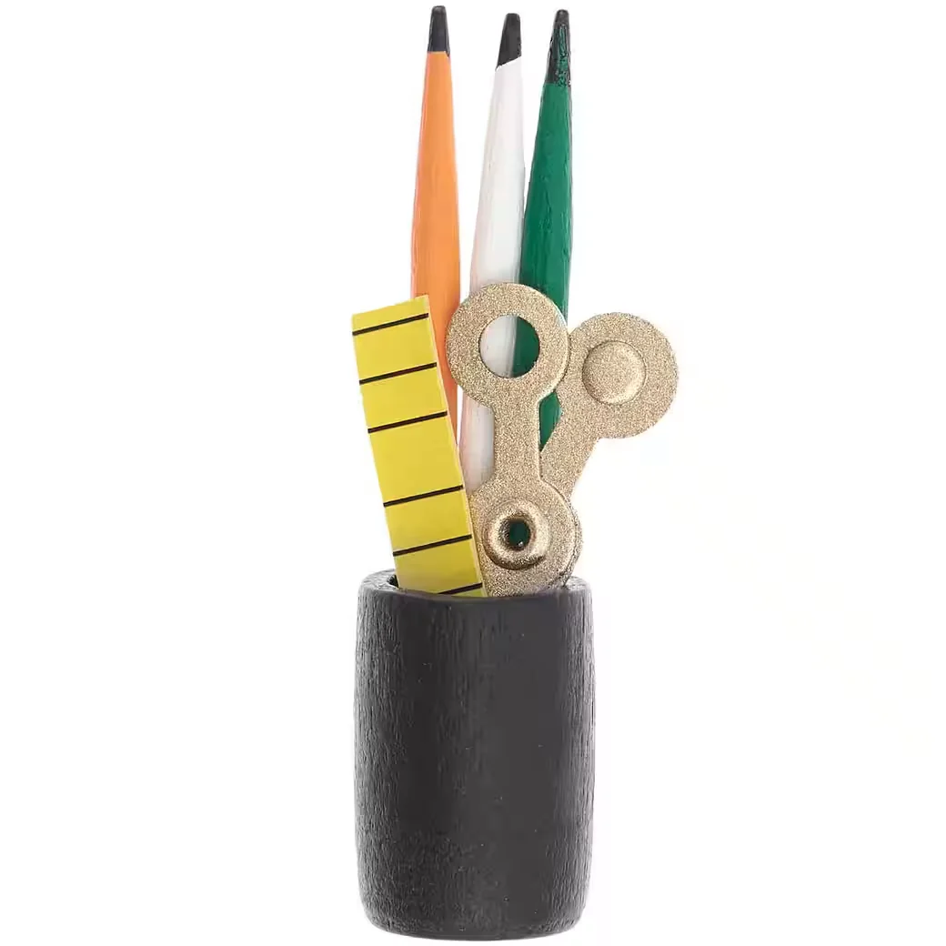 RICO DESIGN Wichtel Miniatur Stiftehalter 4,5x1,5 cm Wichteltür Deko