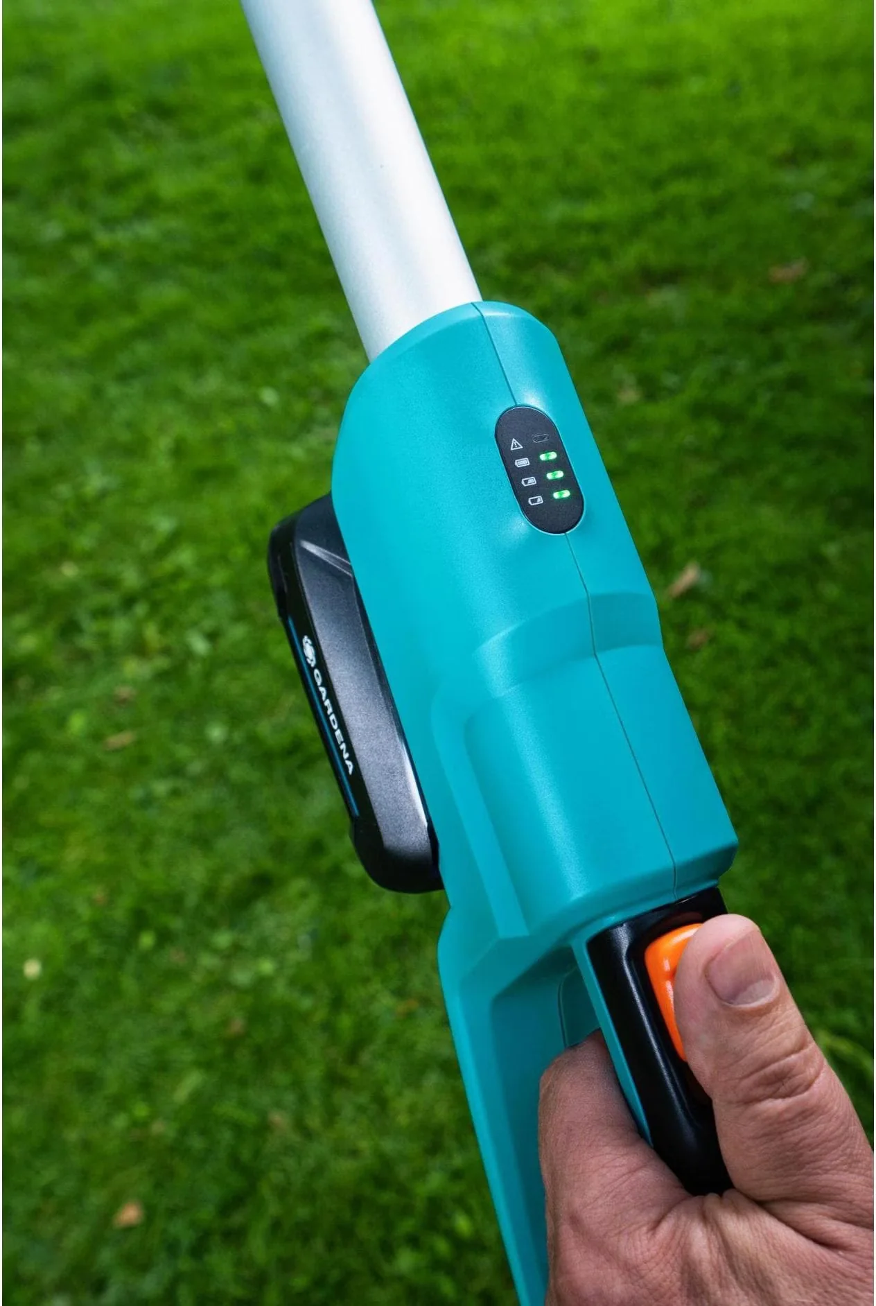 Gardena TCS 20/18V P4A Akku Hochentaster Teleskop Kettensäge