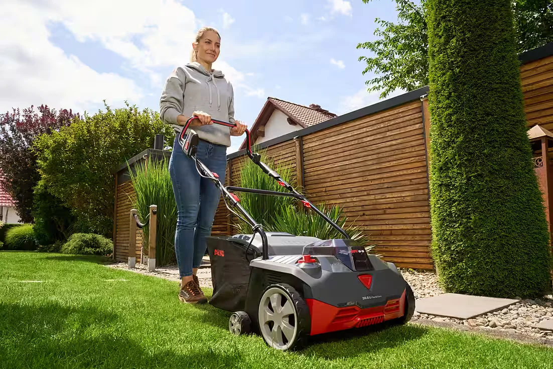 Akku Vertikutierer 38.6 Li Combi Care Rasenpflege Rasenlüfter